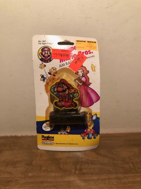 Nintendo Super Mario Bros AM Radio W/ Earphones. 1989 Vintage