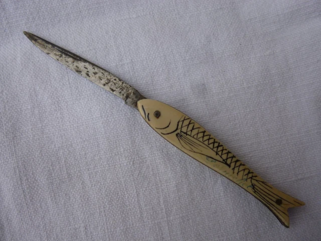 Couteau Flottant De Pêche Vintage – Règle/Couteau Honnête/Malhonnête – Fabriqué Au Japon