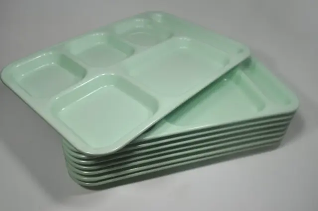 Carlisle Set 8 Melmac Cafeteria Lunch Food Tray Plate 6 Compartments Light Green