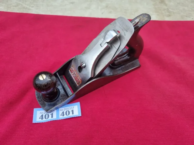 Vintage Record No. 04-1/2 Smoothing Plane In Good Used Condition Smooth Patina