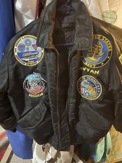 Boy’s Aircraft Tour Jacket Size M Boy’s Aircraft Tour Jacket Size M