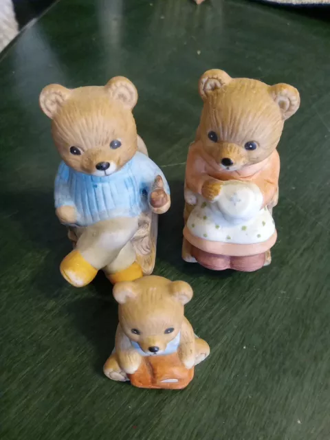 Vintage Homco Bears Mom/Dad In Rocking Chairs  & Baby Bear #1470