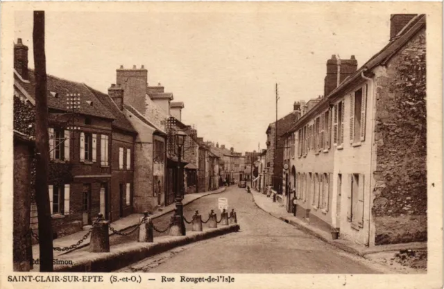 CPA St-CLAIR-sur-EPTE - Rue Rouget de l'Isle (380765)