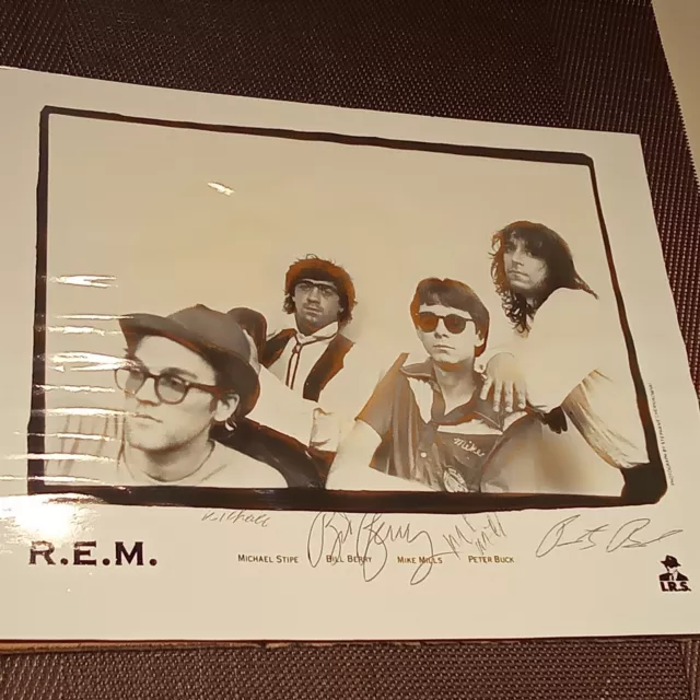 REM Signed Promo Photograph Michael Stipe, Mike Mills, Peter Buck, Bill Berry 3