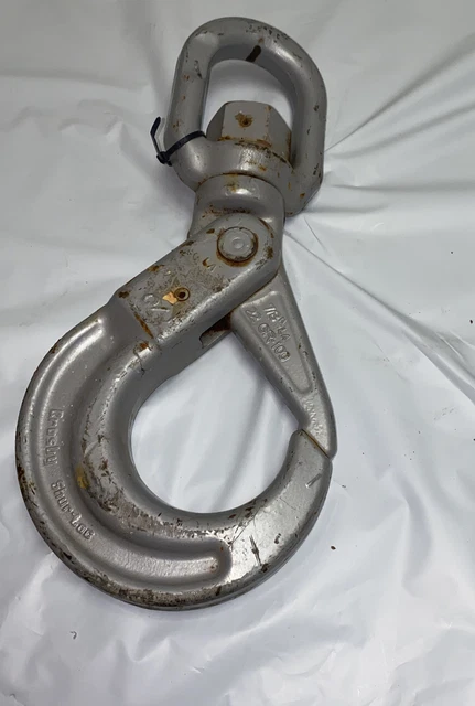 New Crosby S-1326 Shur-Lok 7/8" Self Locking Swivel Hook Grade 100