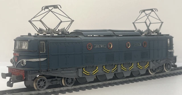 JOUEF 8483 HO - Locomotive 2D2 9100 ép III SNCF - 9135 - Jouef France