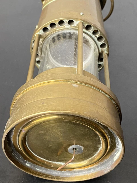 E. Thomas & Williams Aberdare Cambrian Welsh Brass Miners Lamp 11292 9