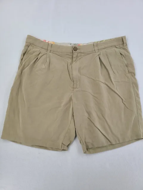 Tommy Bahama Shorts Adult Size 40 Beige Pleated Casual Silk Outdoor Men