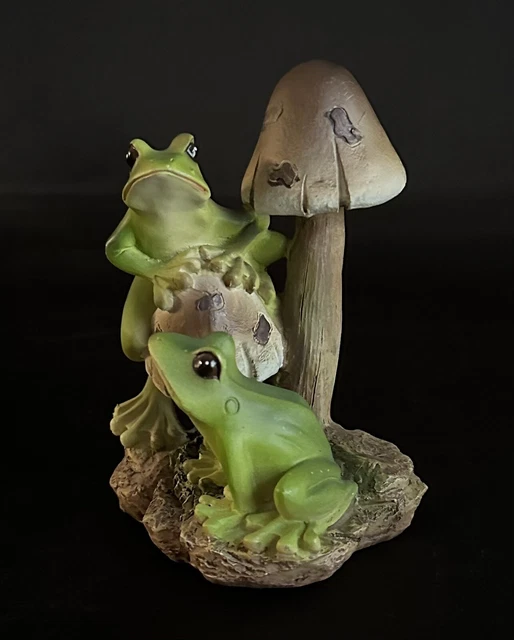 Houseofgifts Frogs On Mushrooms Figurine Poly Resin