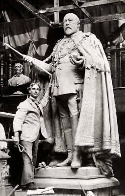 Sculptor Albert Toft With His Statue Of King Edward Vii 1912 OLD PHOTO
