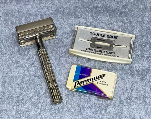 Vintage 1954 GILLETTE Super Speed FLARE TIP Safety Razor Z-2 date code + Blades