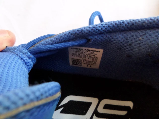 UNDER ARMOUR UA SC Stephen Curry 3ZERO YOUTH Size 4 Y Basketball Shoes Signed 9.95 PicClick AU