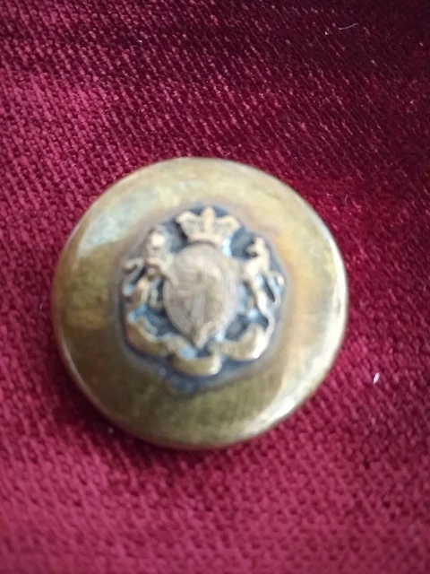 BOUTON ANCIEN À identifier.Militaria? Vénerie ?Anglais ?cuivre. 20mm