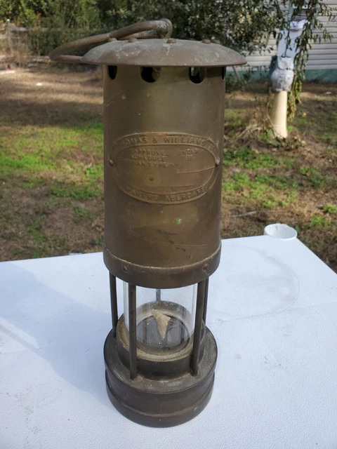 Vintage E.THOMAS & WILLIAMS LTD 9" Brass Miners Lantern Lamp