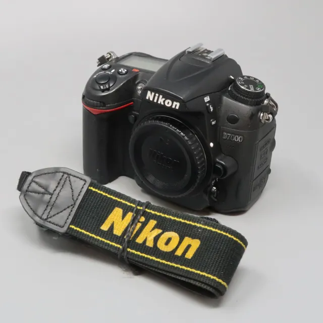 Nikon D7000 16.2MP Digital SLR Camera - Black (Body Only) - 11K Clicks!