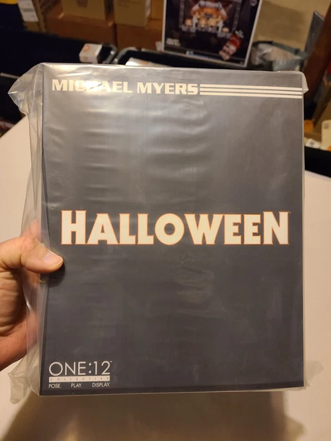 Mezco Toys One: 12 Collective Halloween Michael Myers Action Figure