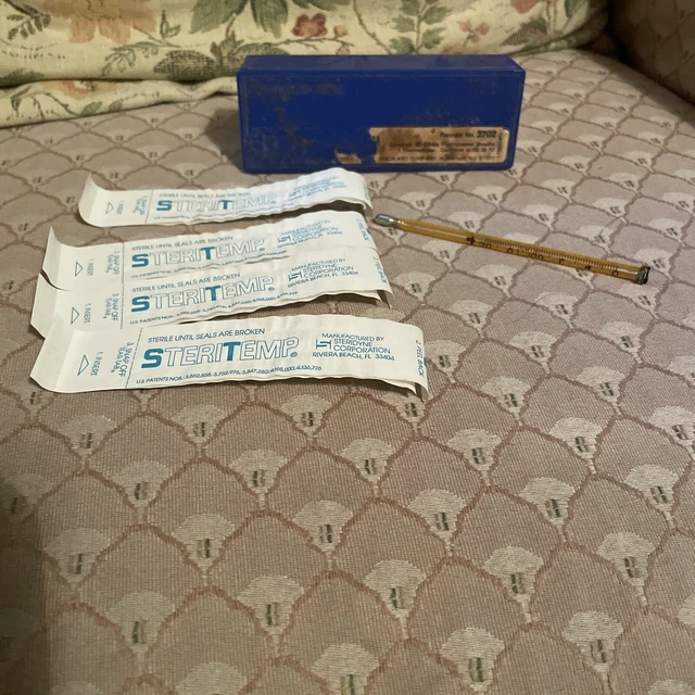 VINTAGE ORAL GLASS Thermometer Sheaths Becton Dickinson TempAway Kit