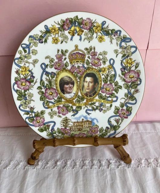 Royal Wedding Prince Charles and Lady Diana Spencer Commemorative Plate 1981.