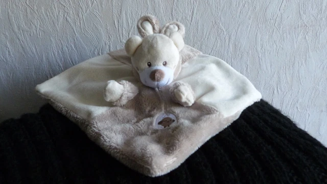 doudou plat deguisé en lapin beige marron ecru gemo