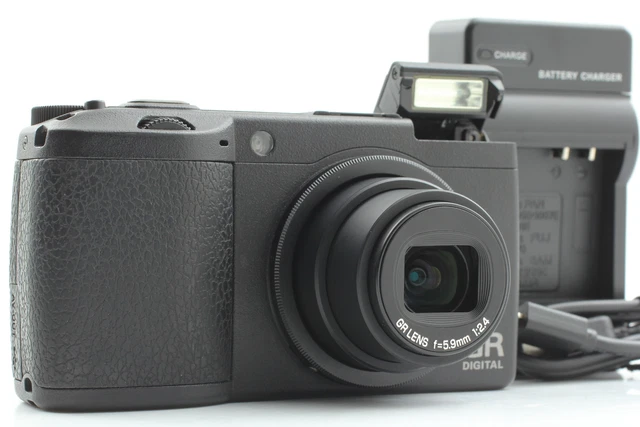 [MINT ] RICOH GR DIGITAL II 2 10MP Point & Shoot Compact Camera Black From JAPAN 2
