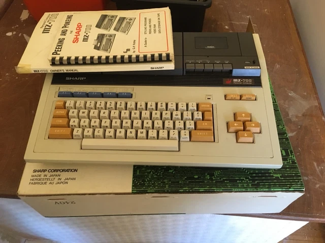 MZ-700 MZ-721 MZ-711 シャープ レトロ クリーンコンピュータ