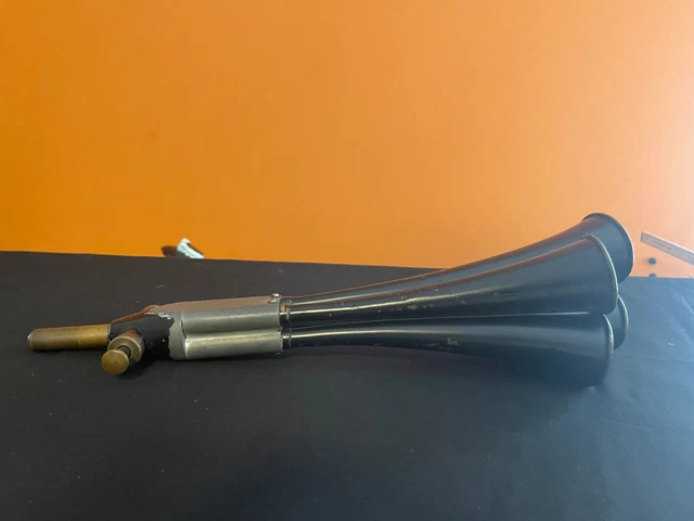 Martinshorn FANFARE HORN VINTAGE MARTIN Feuerwehr Polizei DDR Oldtimer