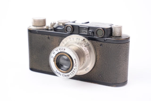 KRAUSS Eka Kamera. Französische Vorläuferkamera der Leica mit 35mm Film