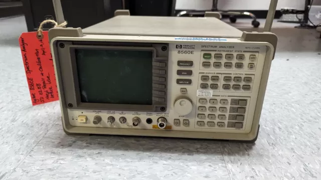 HP 8560E 30 Hz - 2.9 GHz Portable Spectrum Analyzer