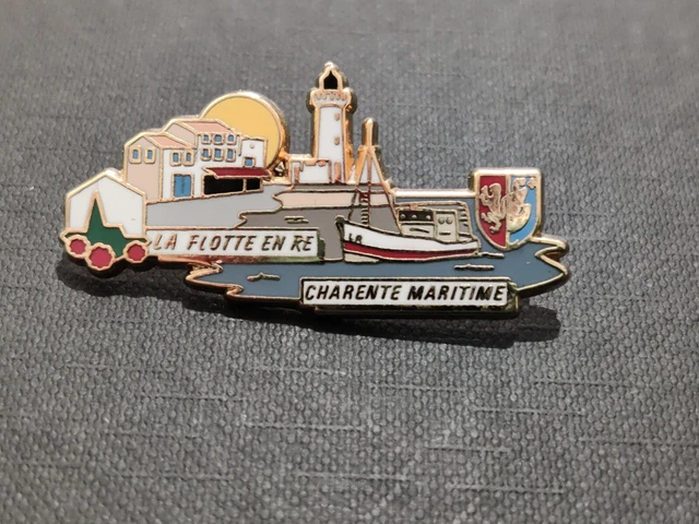 PIN'S LES PLUS Beaux Villages De France ( La Flotte En Re Charente Maritime ) EUR 37,00