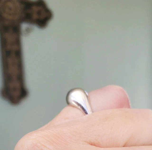 retired-james-avery-rare-smaller-dome-ring-size-6-vintage-neat-ring