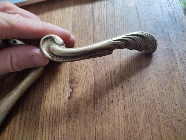 Poignée De Porte  En  Laiton Massif / Bronze Style Rocaille Louis