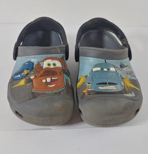 CROCS Size 8-9 Disney CARS 2 Kids Clogs Shoes "Mater v Finn McMissle Race"