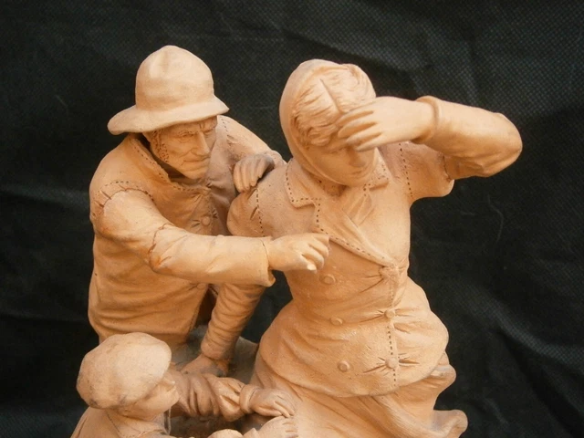 Antique Antique Antique Santon Terracotta Group Breton French Fishermen 3