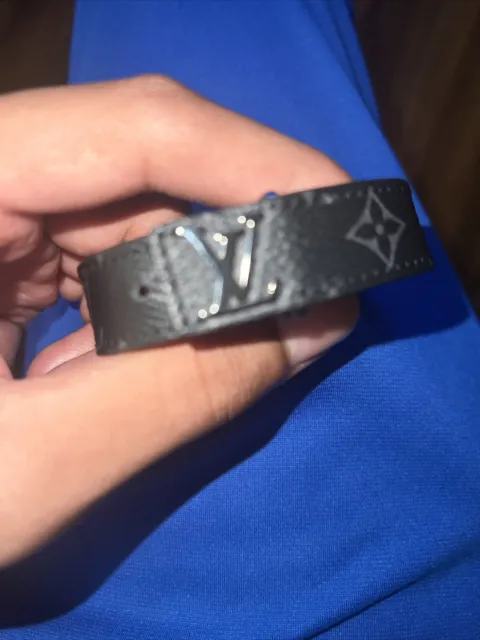 2017 Louis Vuitton Men Eclipse Graphite Hockenheim Bracelet 21