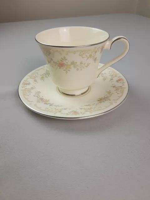 Royal Doulton Diana The Romance Collection H5079 Tea Coffee Cup Saucer Set(s)