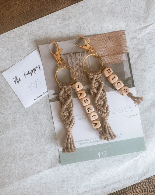 Llavero macramé hecho a mano ""Inoa"" personalizable