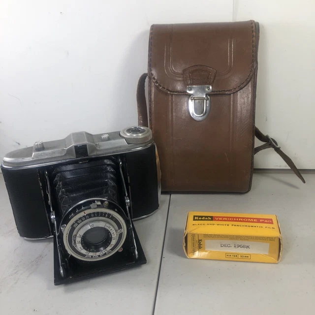 AGFA ISOLETTE (JSOLETTE) 120 Film Camera (1936) Apotar 1:4.5 F=8.5 CM 6X6 W/case