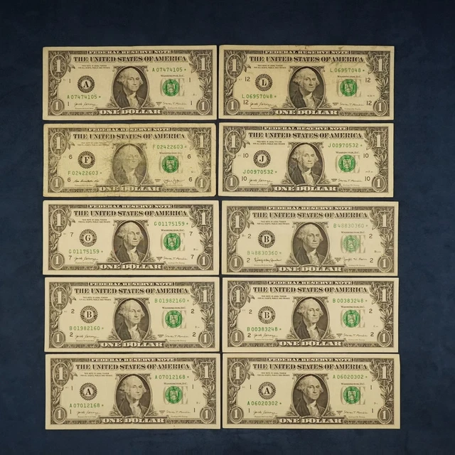 Lot of 10 $1 Federal Reserve Star Notes - Free Shipping USA