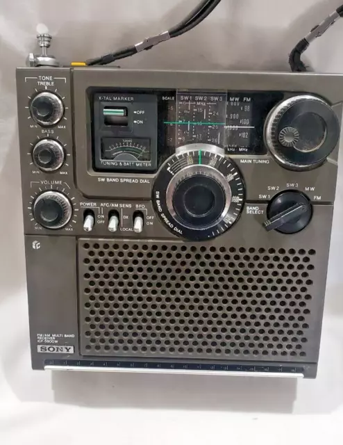 Vintage Sony ICF-5900W Multi-band Dual Conversion Radio