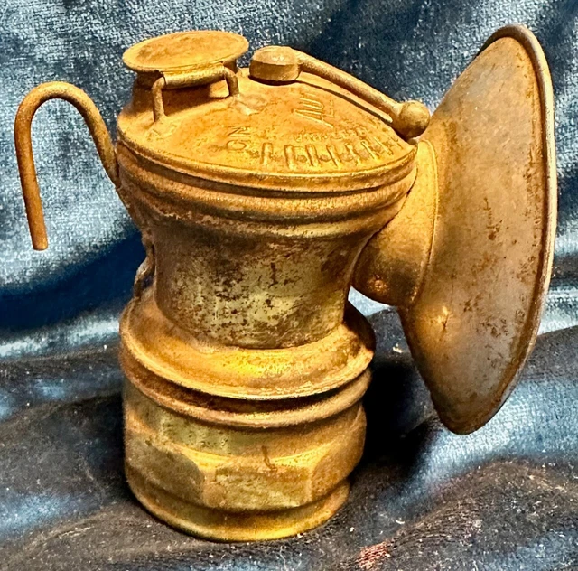👀 Antique Auto Lite Brass Coal Miner Carbide Head Light. Universal Lamp Co. 👀