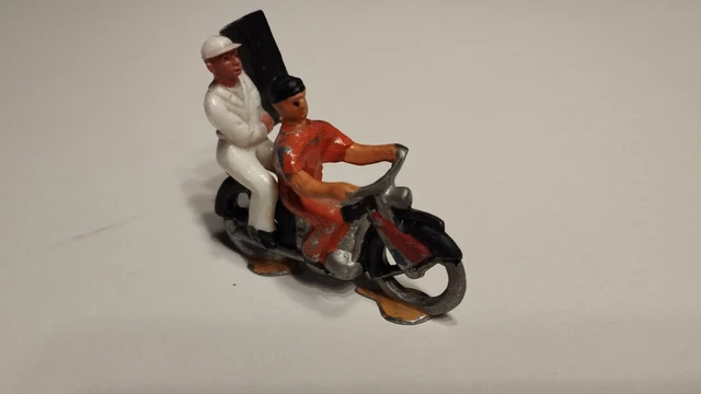 UAE 2024 special Tour de France - figurine petit cycliste