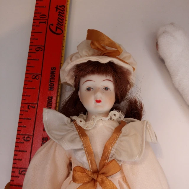 Vintage Porcelain Doll Brenda 8.5 Retired Country Collectibles Russ Toys