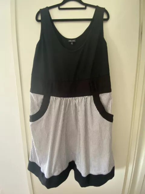 ⭐️ Make An Offer ⭐️ City Chic Size M Dress