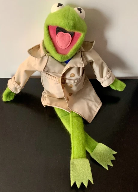 Vintage 1981 Fisher Price Dress Up Muppet Doll Kermit The Frog w/ Trench Coat