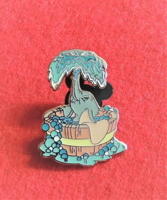 Dumbo Elephant Disney Pin 2008 Spraying Water in Wooden Bath Wash Tub Bubbles