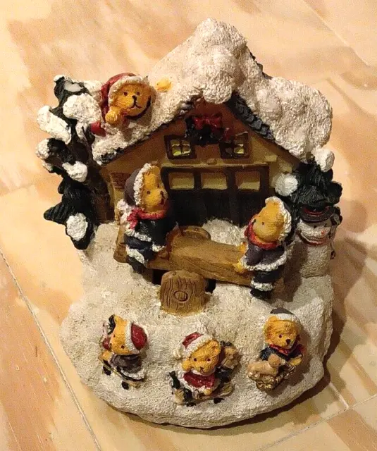 Jingle Bells 5 x5  Ceramic Bears See Sawing Figurine Music Box Winter - Unboxed