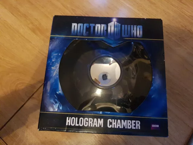 BBC Doctor Who Dr Who Hologram Chamber 2009 With Box