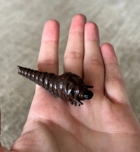 Mothra Larva Mini Figure Bandai Toho Godzilla Pack Of Destruction 2002 3"