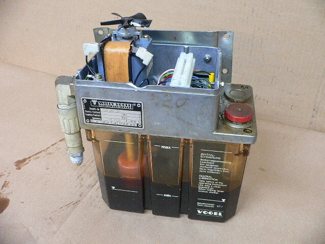 Willy Vogel Auto Oiler 122-049-316 For Cnc Machine