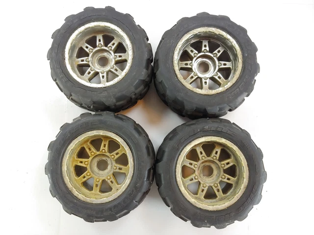 Sidewall Cracks: 4x Proline Dirt Hawg 40 Series 1/8 Monster Truck Tires Wheels